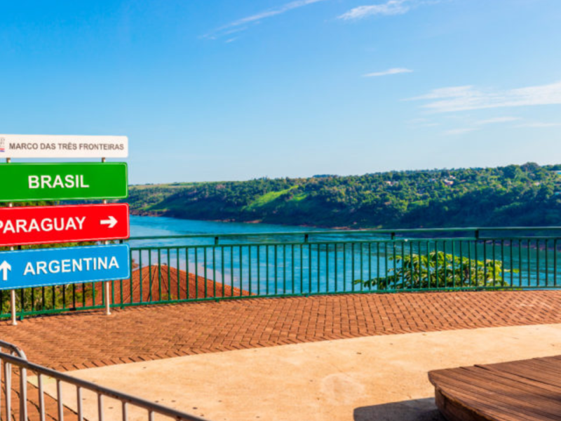 imagens - foz do iguaçu - marco das 3 fronteiras
